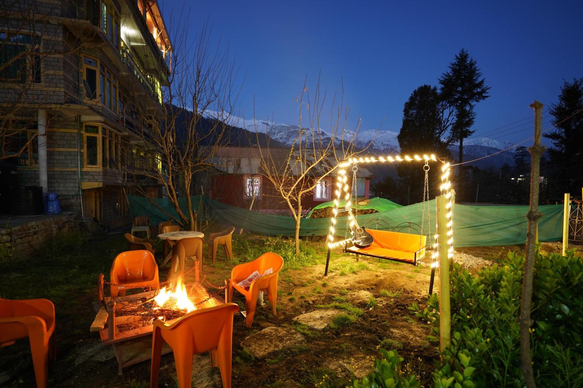 Woods Villa Cottage, Manali Manāli Exterior foto