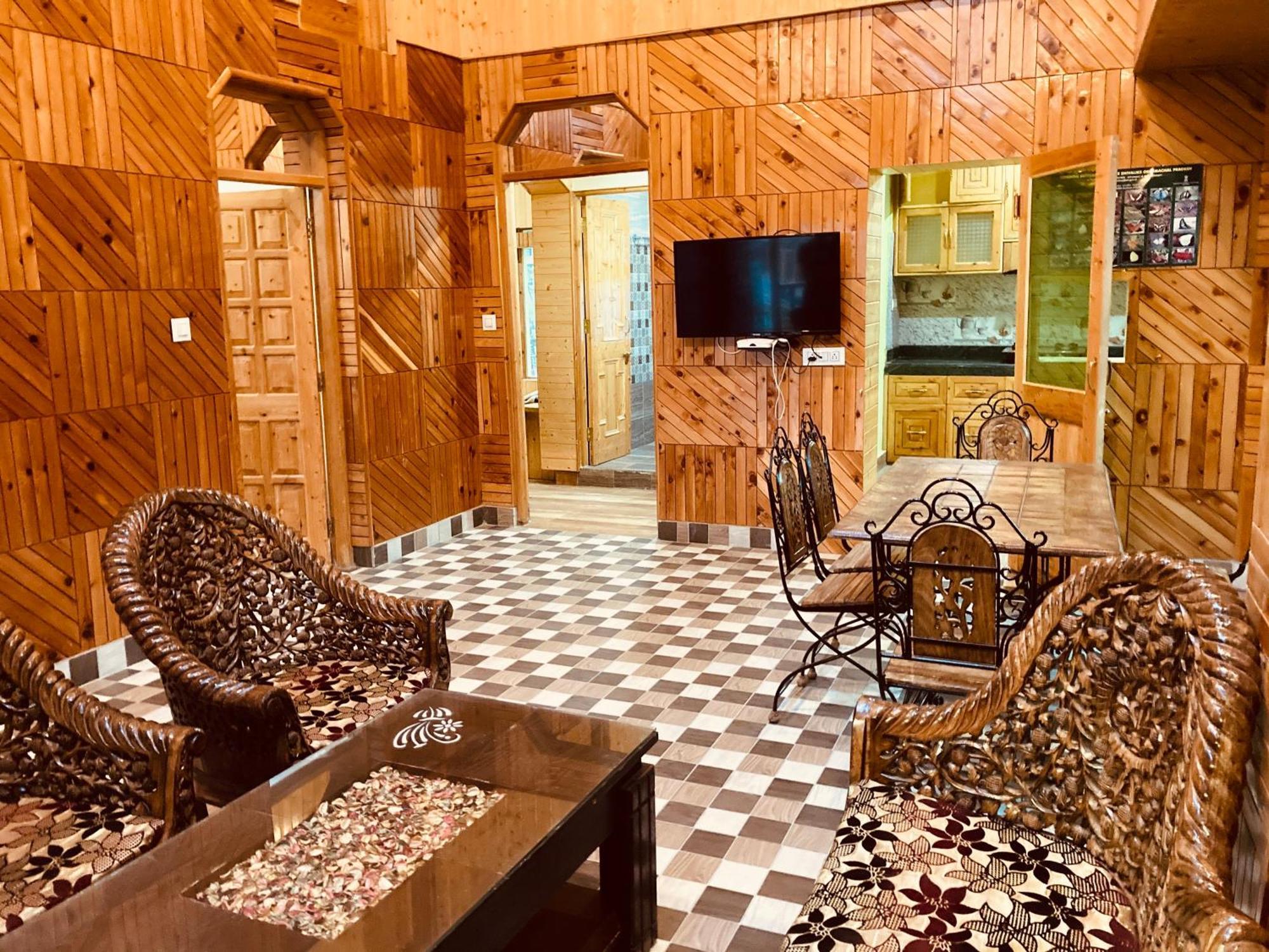 Woods Villa Cottage, Manali Manāli Exterior foto