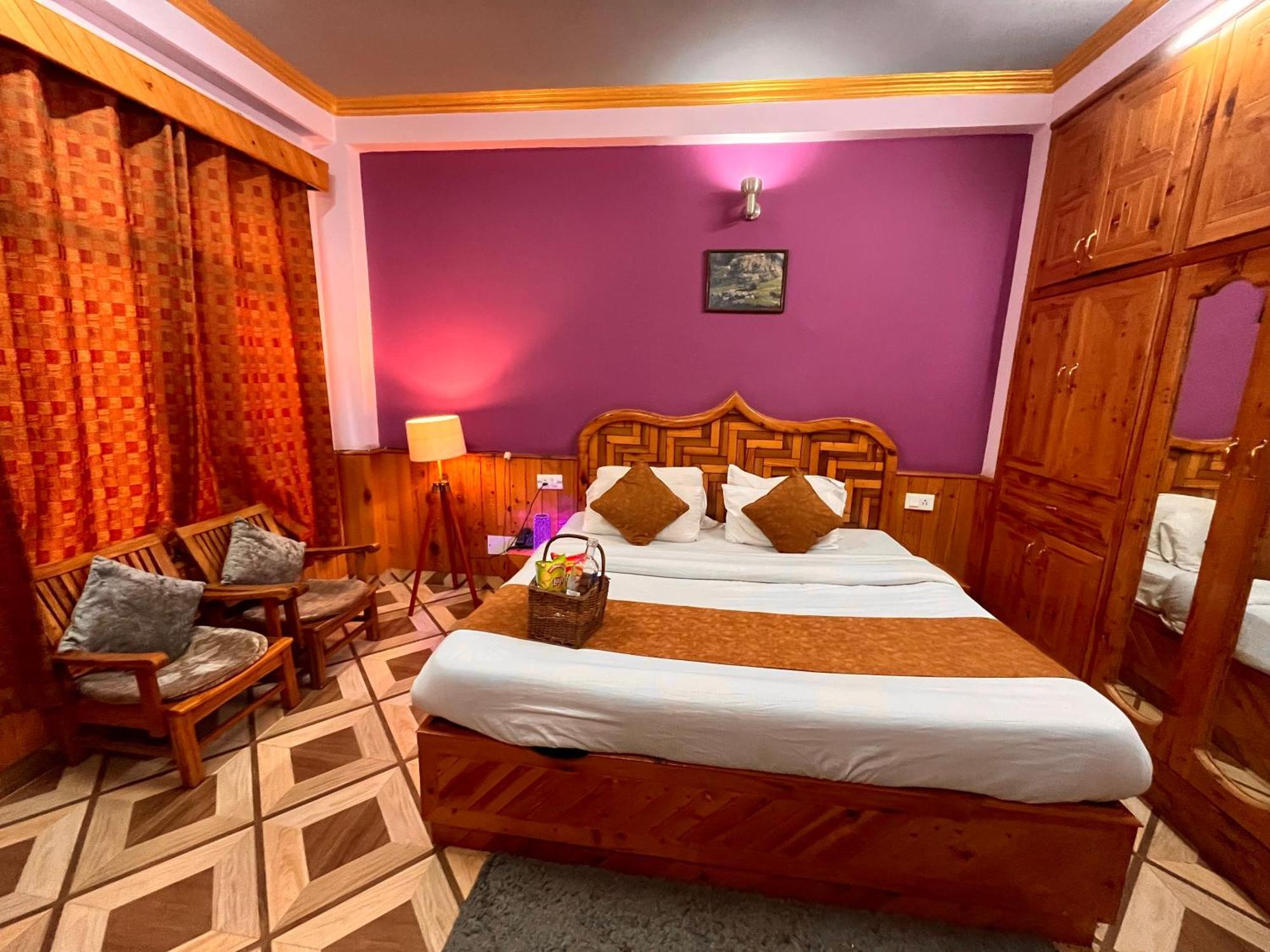 Woods Villa Cottage, Manali Manāli Exterior foto