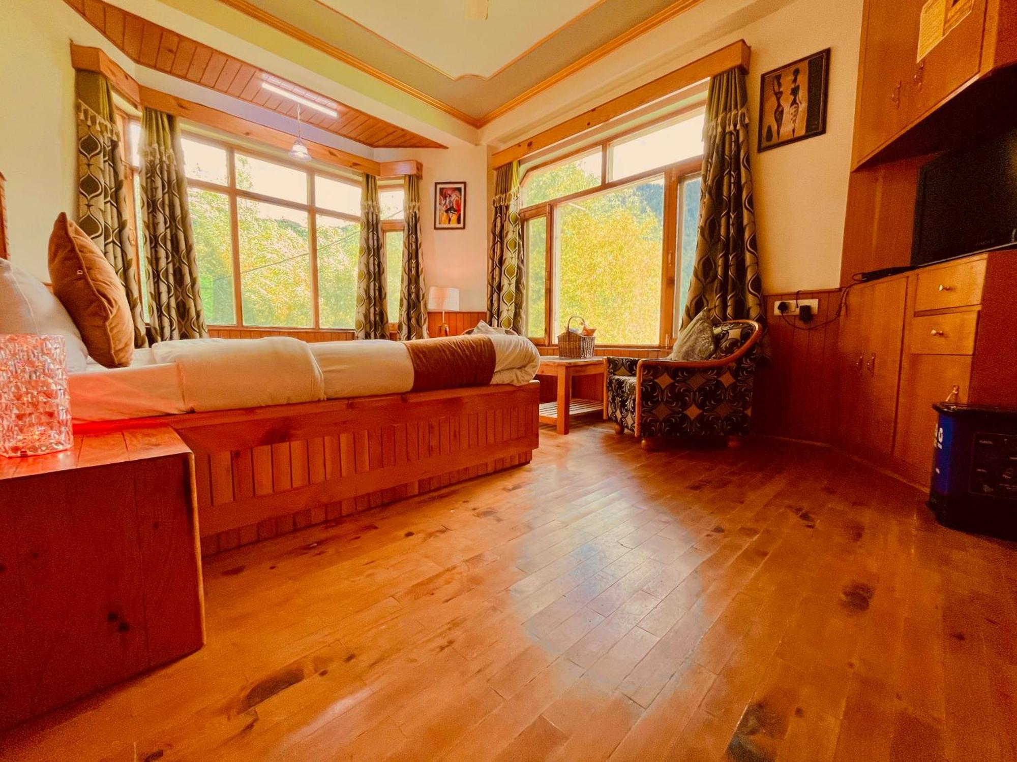 Woods Villa Cottage, Manali Manāli Exterior foto